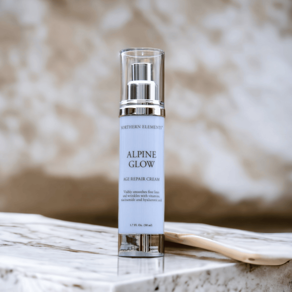 Alpine Glow - Age Repair Cream - Visibly smoothes fine lines and wrinkles with vitamins, niacinamide and hyaluronic acid